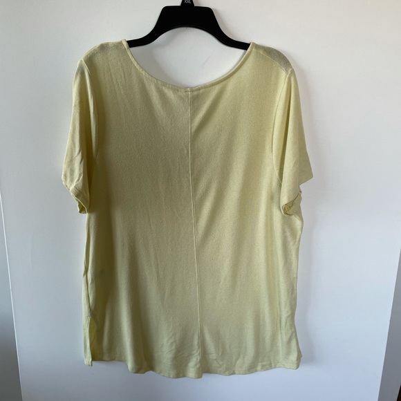 Ava & Viv (X) yellow v scoop neck - Picture 2 of 3